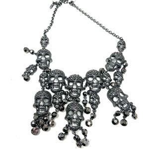 Skull necklace A4